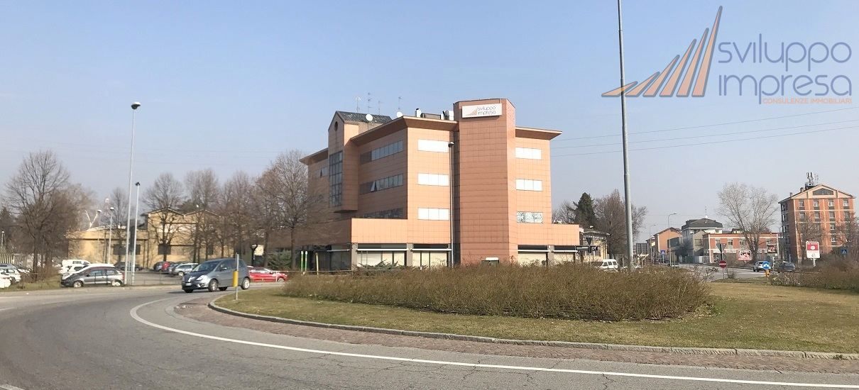 CINISELLO B.MO UFFICIO DI RAPPRESENTAZA IN LOCAZIONE