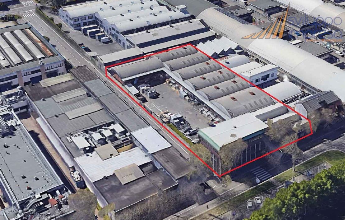 COMPLESSO INDUSTRIALE VICINANZE AUTOSTRADE IN VENDITA A CINISELLO B.MO