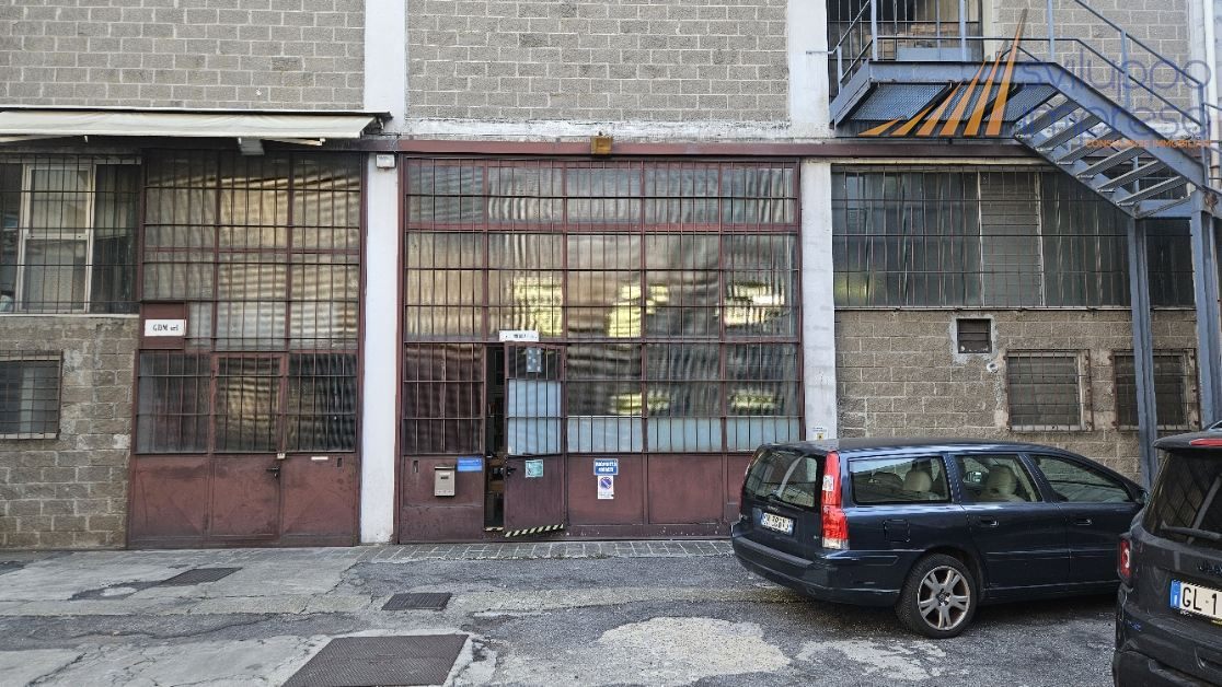 CAPANNONE IN VENDITA A COLOGNO MONZESE
